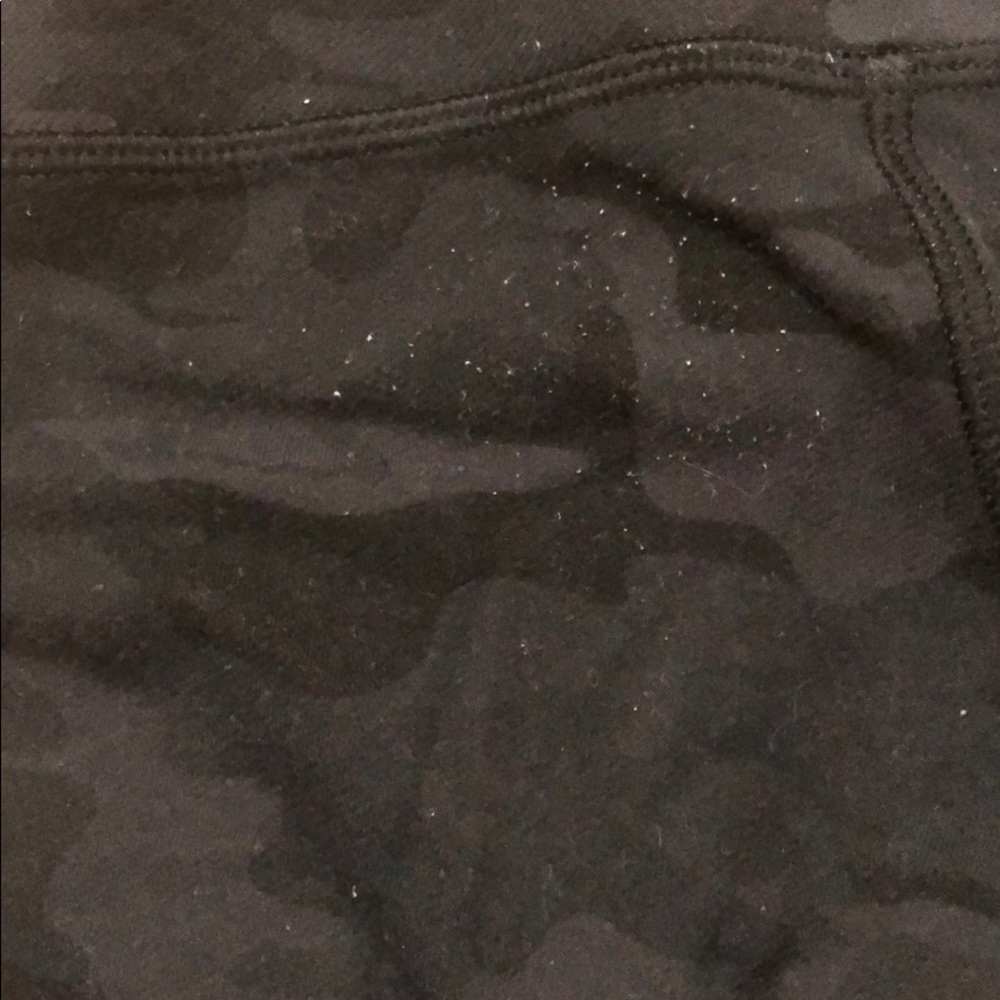 Hi Rise Soot Savasana Camo Black Wunder Under sz 6 - Picture 10 of 13